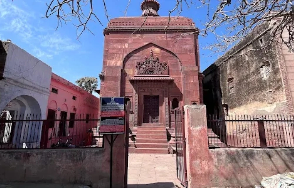 Shri ji Vilas at Shri Jugal Kishore Ji Temple